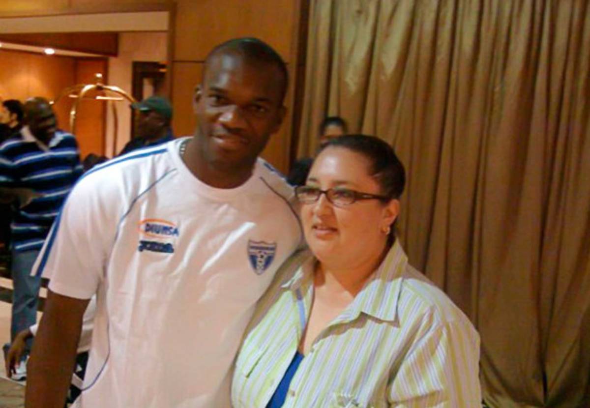 Fotos de aficionados con David Suazo.