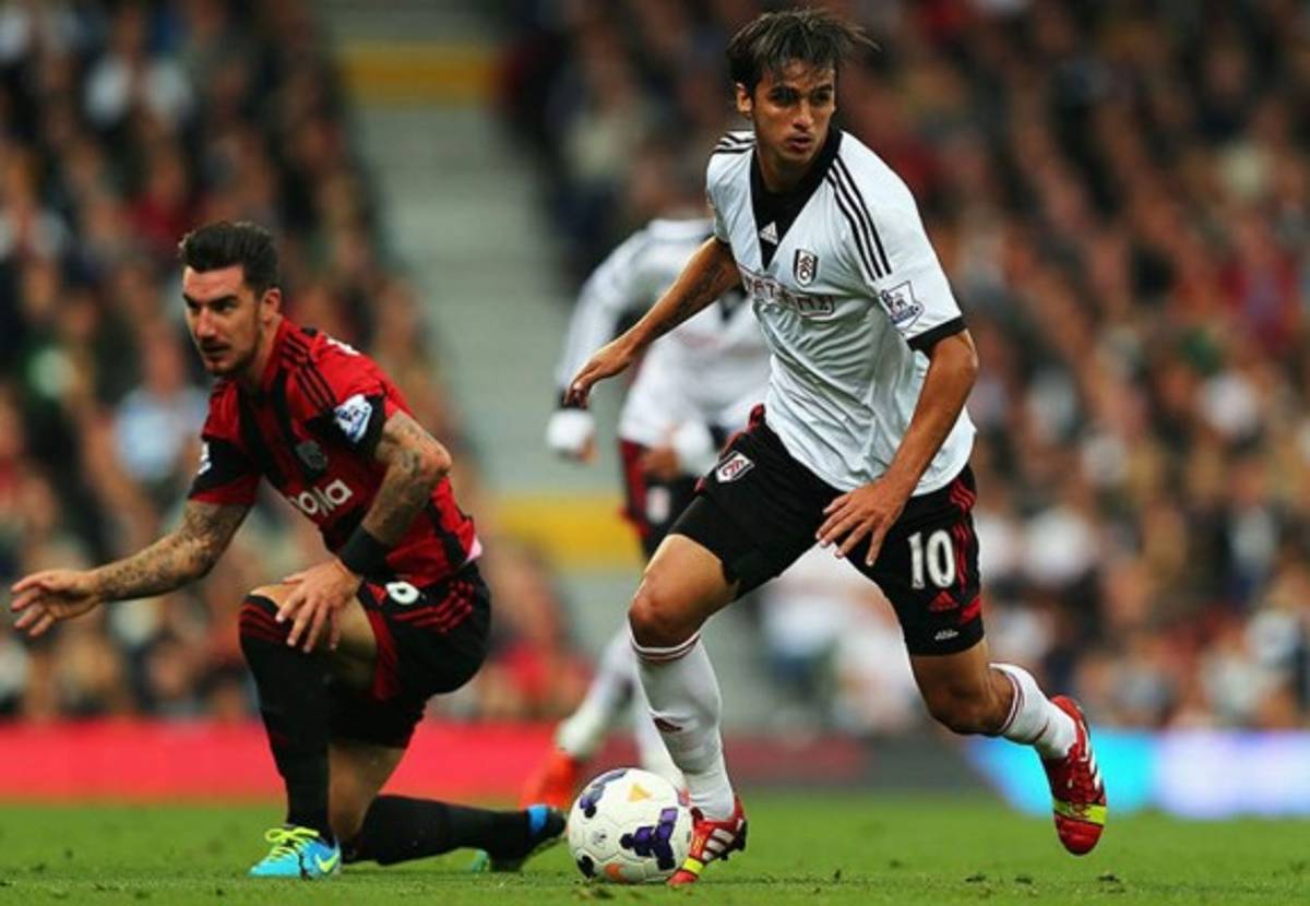 A Bryan Ruiz también lo quieren Ajax y Werder Bremen