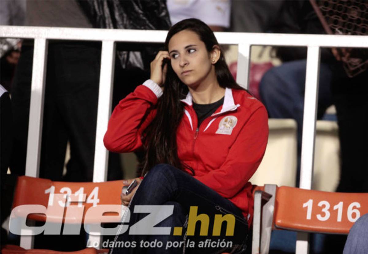 Ambiente Olimpia vrs Real España.