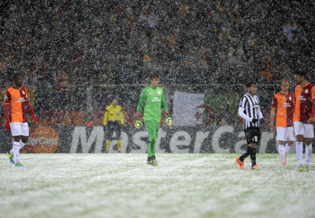 Galatasaray venció a Juventus y clasificó a octavos de la Champions.
