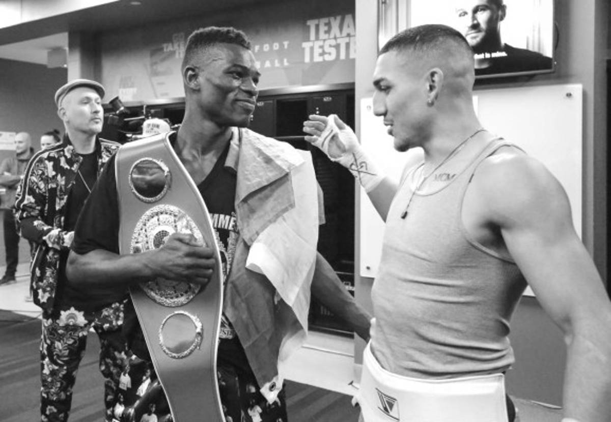 EN FOTOS: Así noqueó Teófimo López a Diego Magdaleno