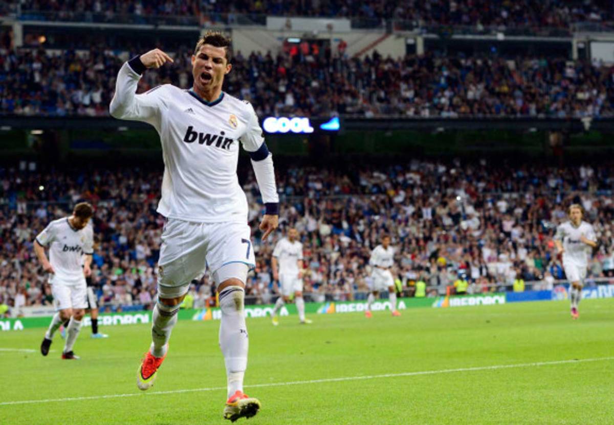 Goleada del Real Madrid al Málaga.