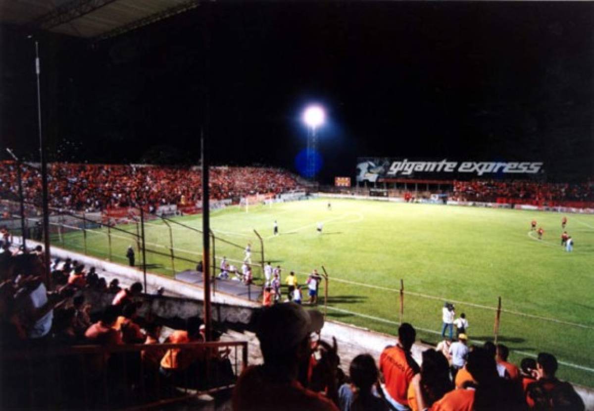 Las difíciles canchas que Motagua y Olimpia pueden visitar en Liga Concacaf