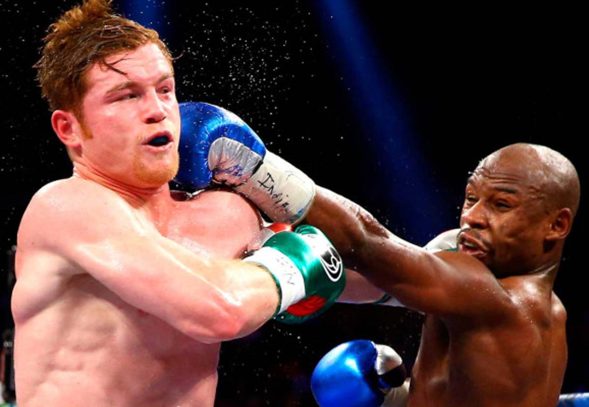 Floyd Mayweather gana con contudencia a Saul 'Canelo' Álvarez