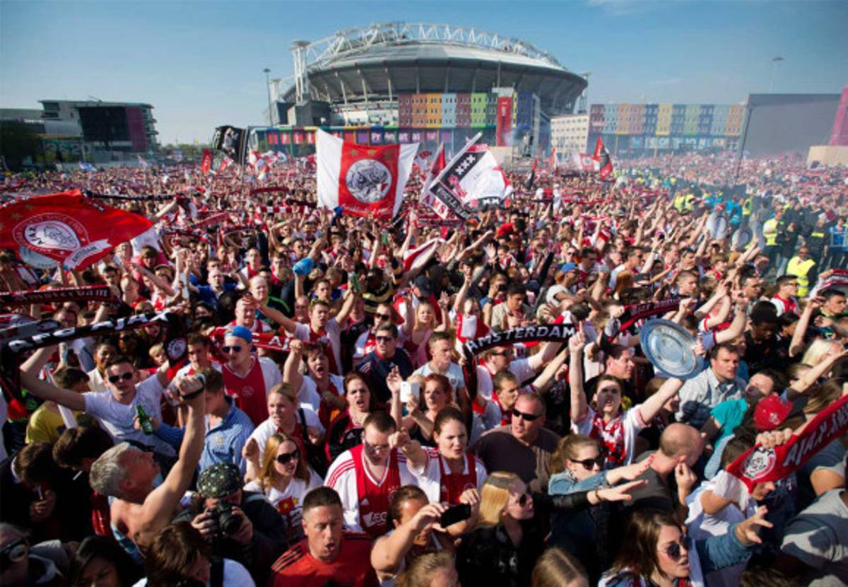 Ajax y la Juventus extiende su reinado en Europa .