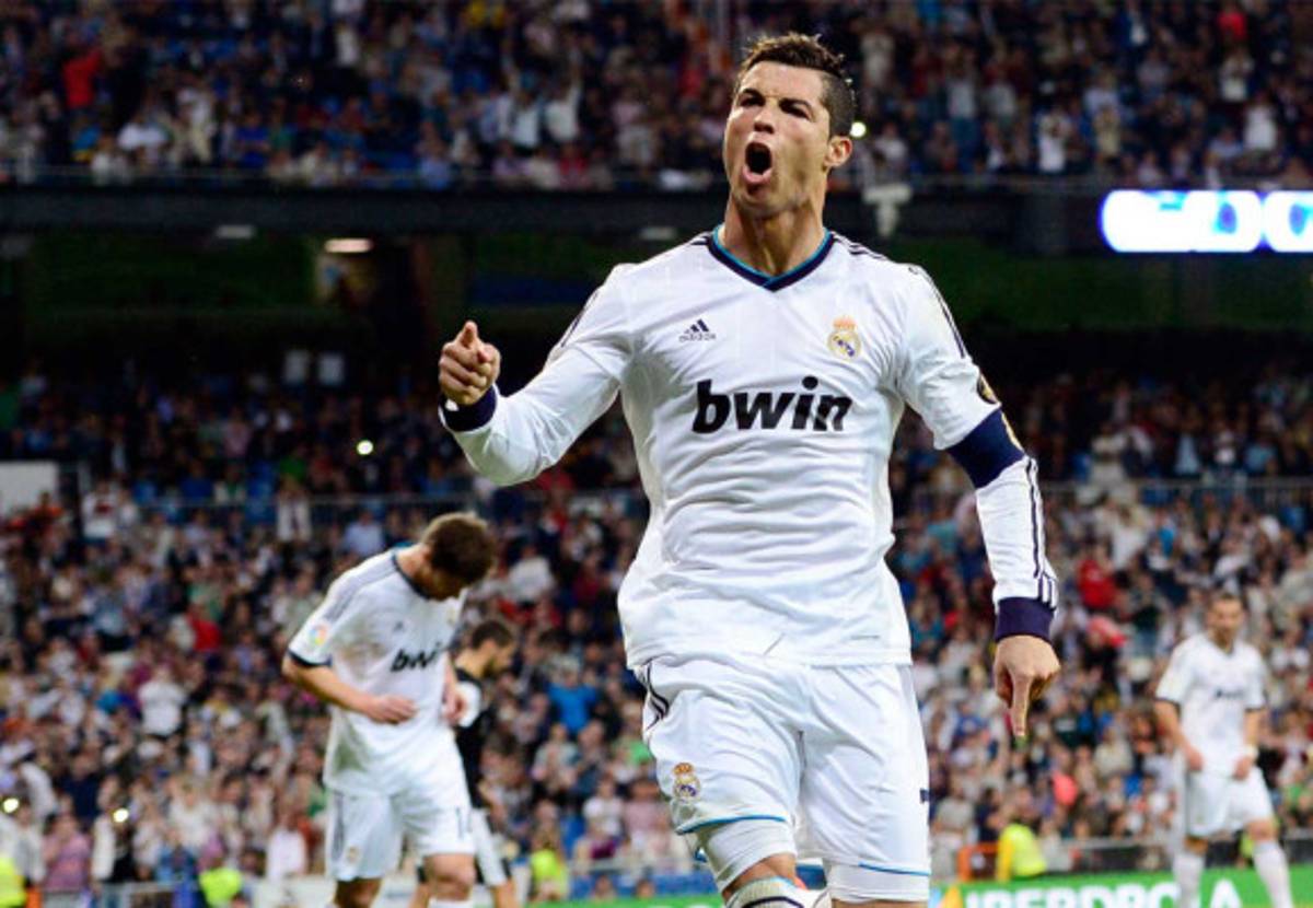 Goleada del Real Madrid al Málaga.