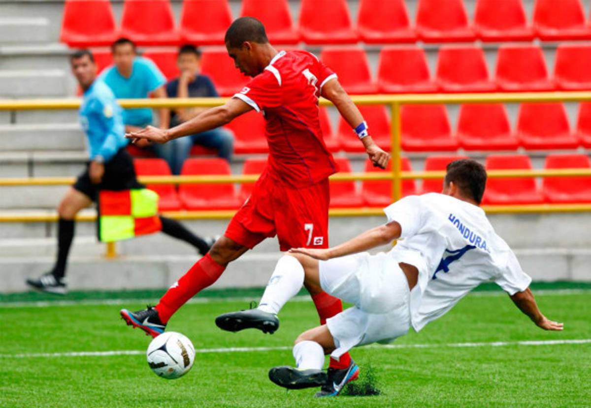 Honduras comienza con empate ante Panamá fútbol de los Juegos Centroamericanos .