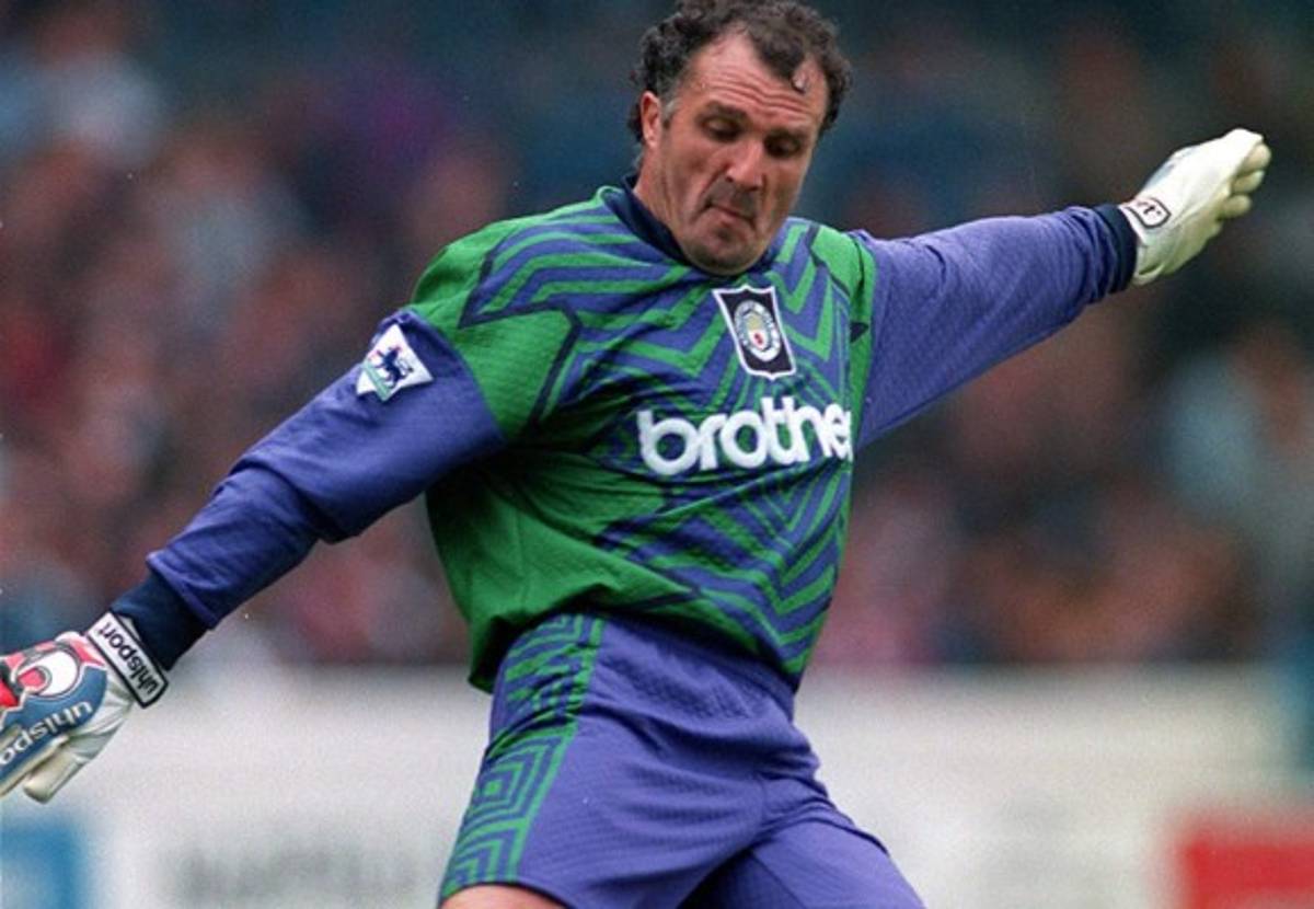 ¡Hondureño en lista! Futbolistas con más equipos en su carrera