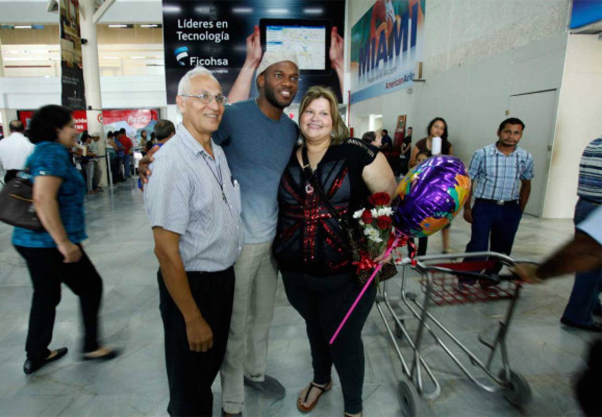 Fotos de aficionados con David Suazo.