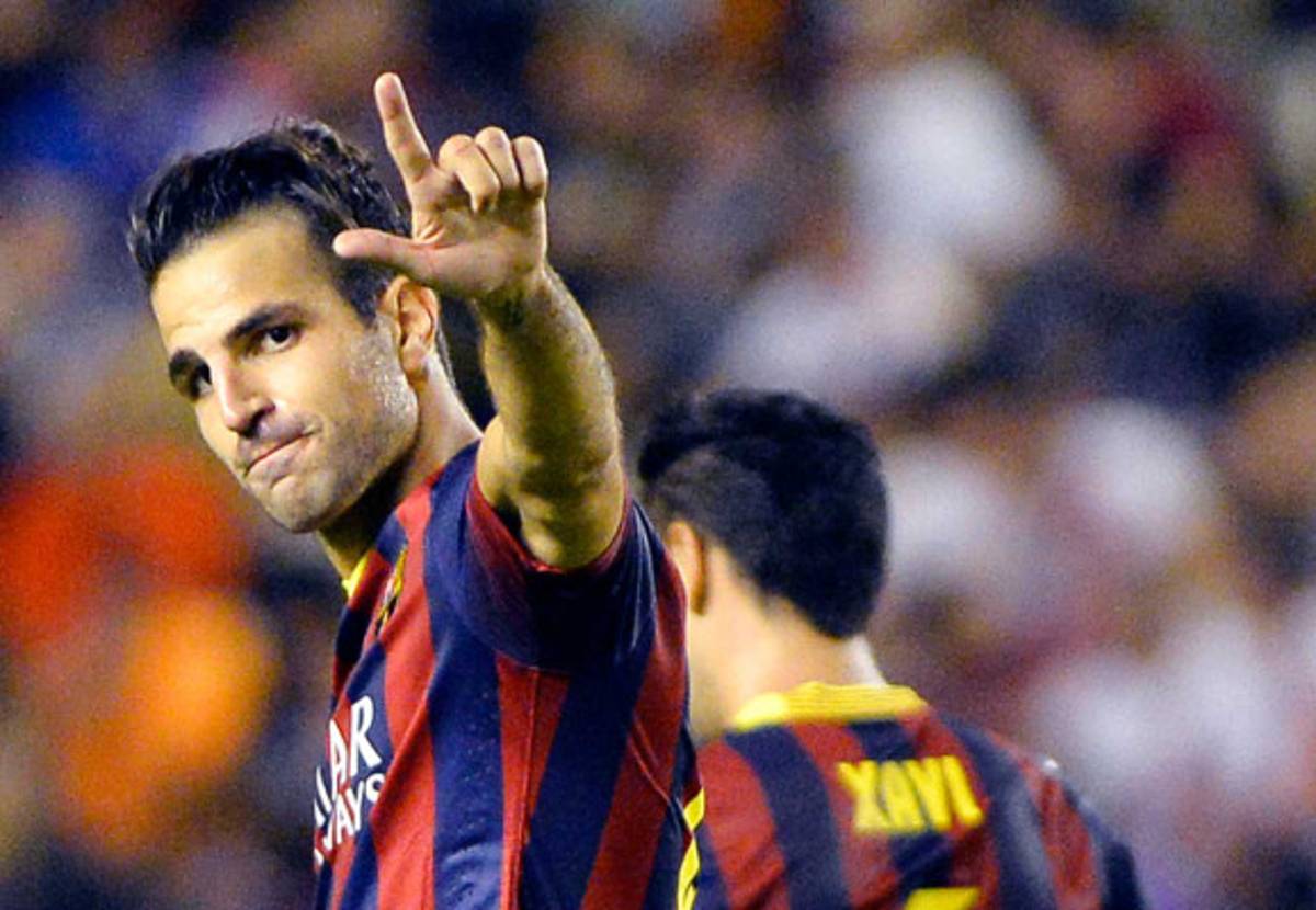 Barcelona golea 4-0 al Rayo Vallecano con triplete de Pedro.