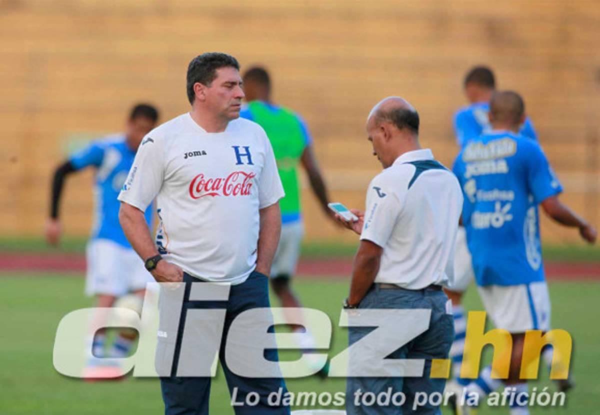 Selección nacinal tuvo su primer entrenamiento para enfrentar a los Estados Unidos .