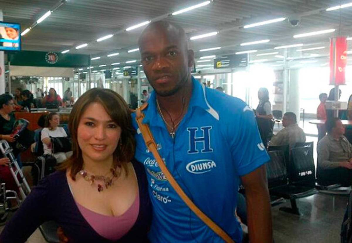 Fotos de aficionados con David Suazo.