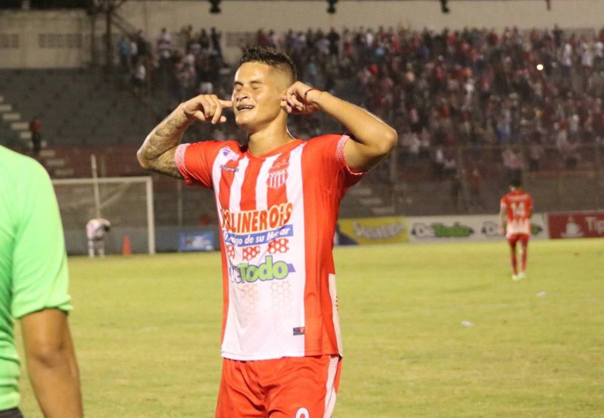 Mercado: Dos hondureños más a Europa, el equipo que quiere a Kervin Arriaga y bajas en Real España y Vida