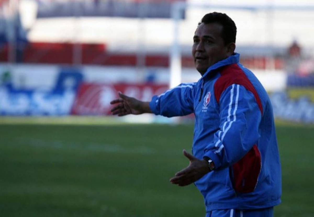 TOP: Los 10 mejores entrenadores del Olimpia en toda su historia