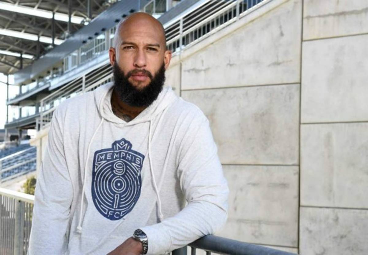 Uno está por cumplir 44 años: Los 20 futbolistas que creías que estaban retirados, pero siguen activos  