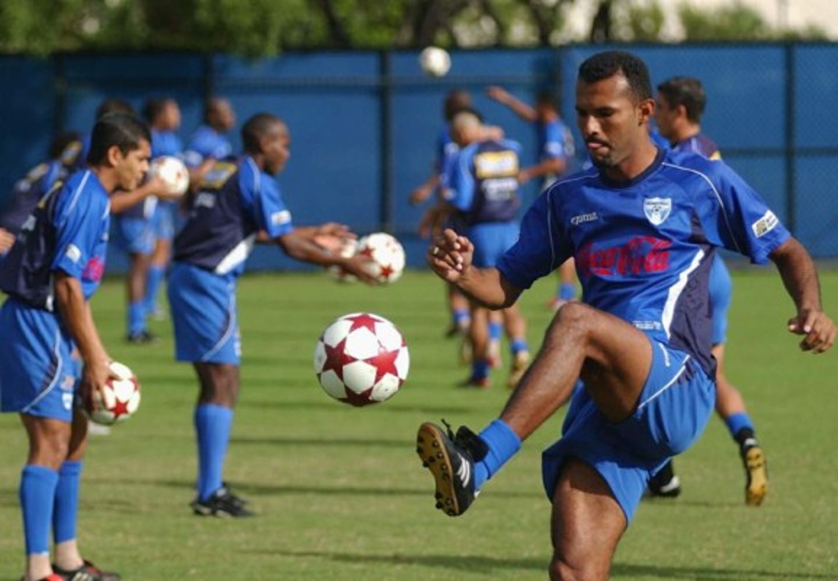 La realidad del 11 de Honduras que enfrentó a Costa Rica en el Morazán en 2004