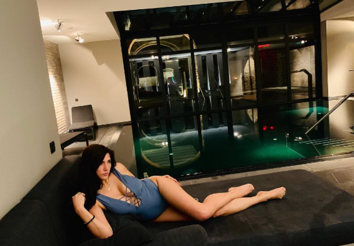 Dibu Martínez conoció a su esposa portuguesa en una parada de colectivos: “La veía pasar y un día la encaró”