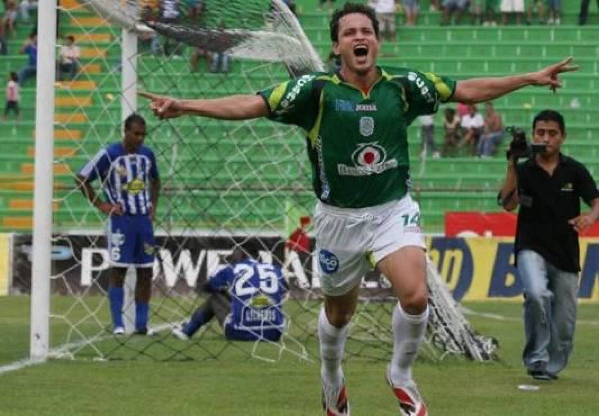 Su tío, Óscar Vargas, fue jugador y hasta goleador que llegó a ser campeón con el Marathón.