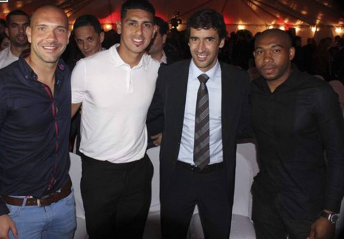 FOTOS: Jugadores hondureños junto a grandes estrellas del fútbol mundial