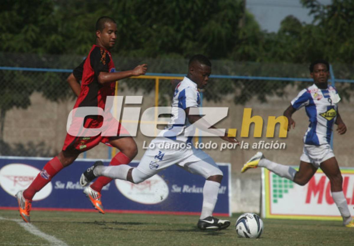 Lacayo mete al Victoria en las semifinales.