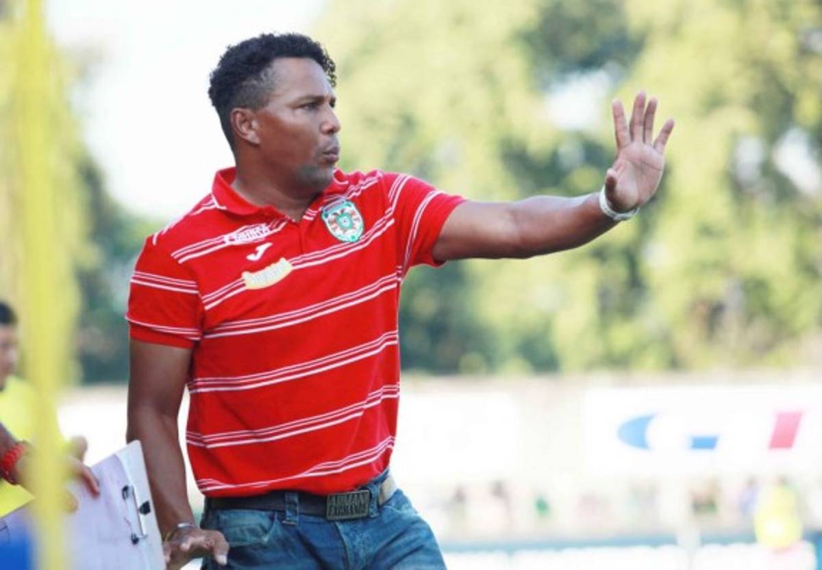 Entrenadores que están en la cuerda floja en el fútbol de Honduras