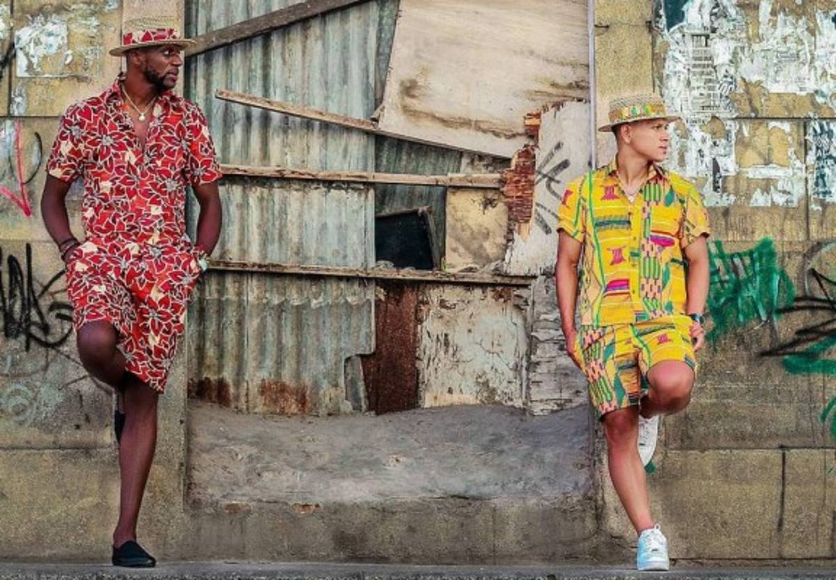 ¡Hasta la hace de modelo! Así es la nueva vida del volante hondureño Bryan Moya en Angola