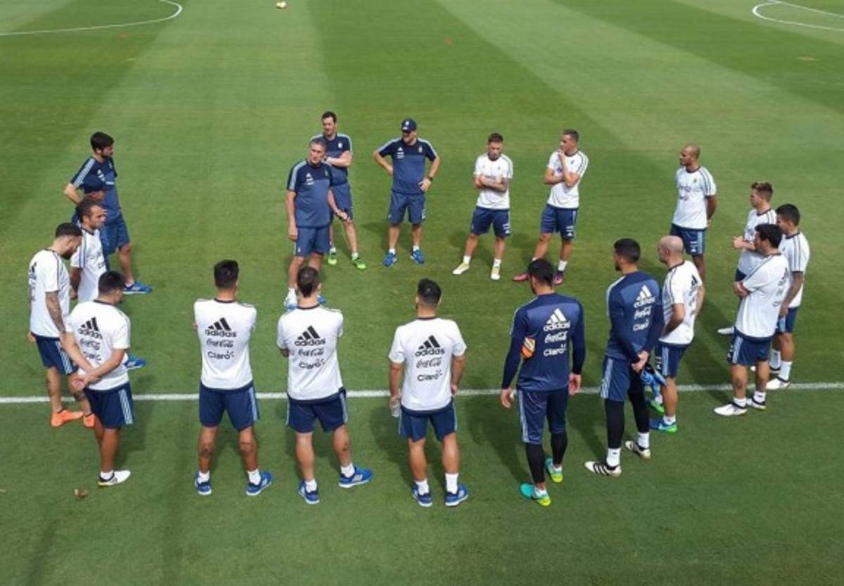 Fotos: Así se la pasan los brasileños y argentinos antes de verse las caras