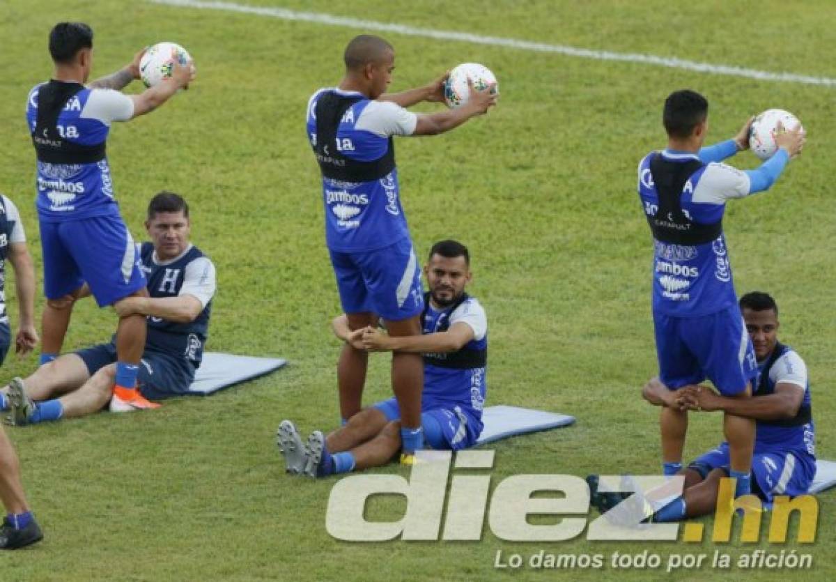 Así fue el entrenamiento de Honduras: Los tenis 'Air Jordan' de Elis, Arnold se entrena y Coito se luce