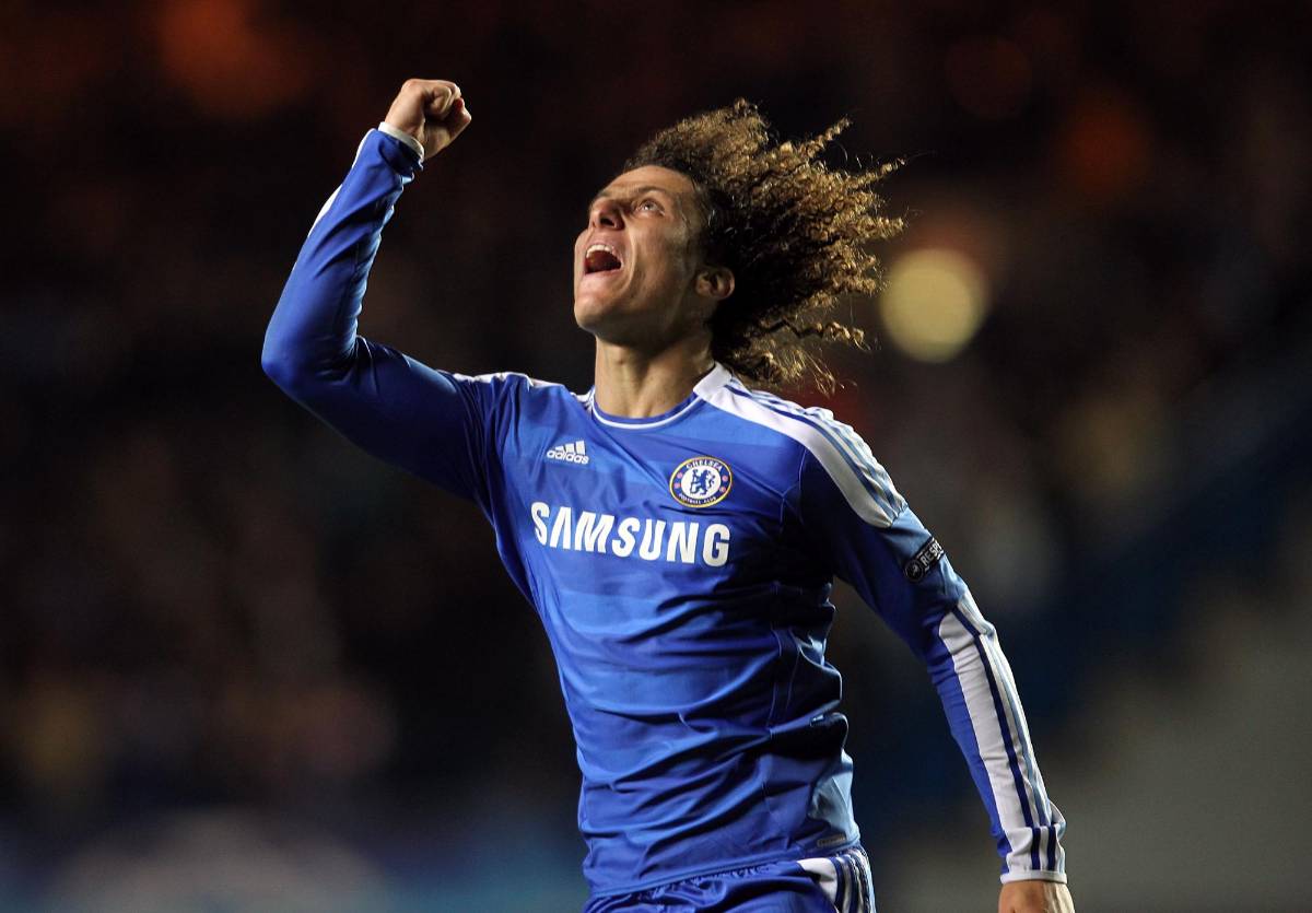 David Luiz jugará la Champions con 38 años: firmó con uno de los equipos más humildes y enfrentará a su ex