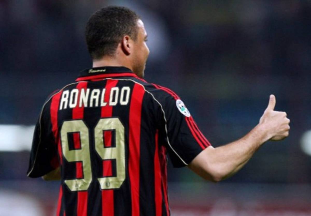 Messi y los otros dorsales extraños en el fútbol: Un centrocampista top utilizó el número 1