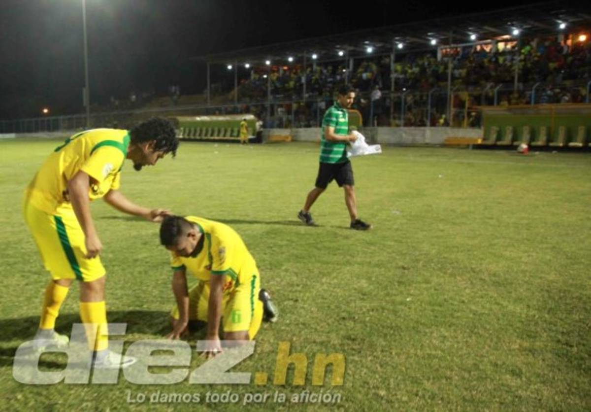 ¡JÚBILO! Celebración, lágrimas y un grito de salvación del Social Sol en Olanchito