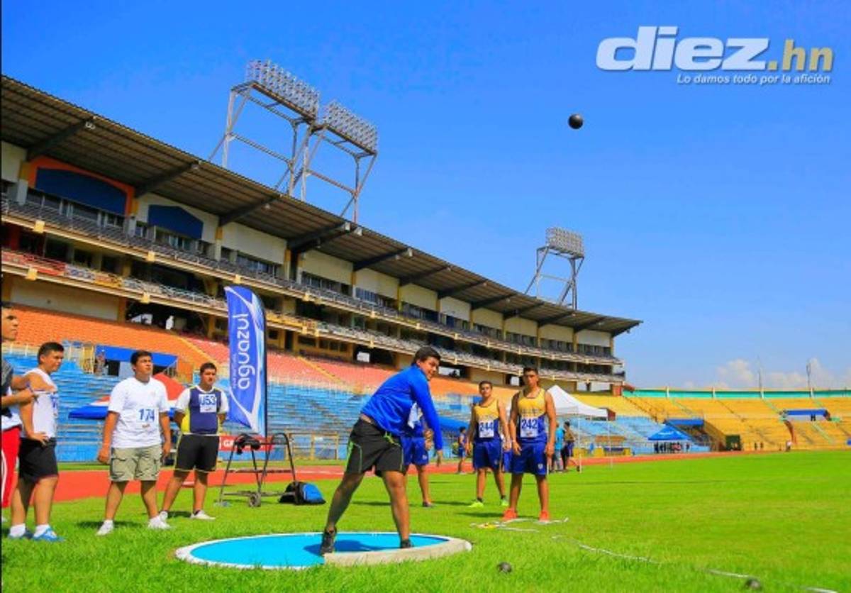 Torneo nacional de atletismo colegial es San Pedro Sula .