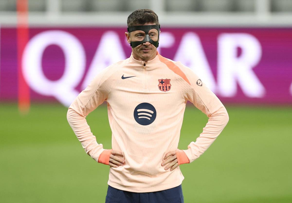 Hansi Flick le comunica que no será titular: le ha generado más de 20 goles y lo 'borra' del Barcelona