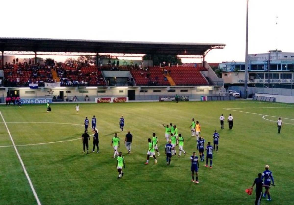 Así es el 'Muquita' Sánchez, estadio donde se jugará Tauro-Real España