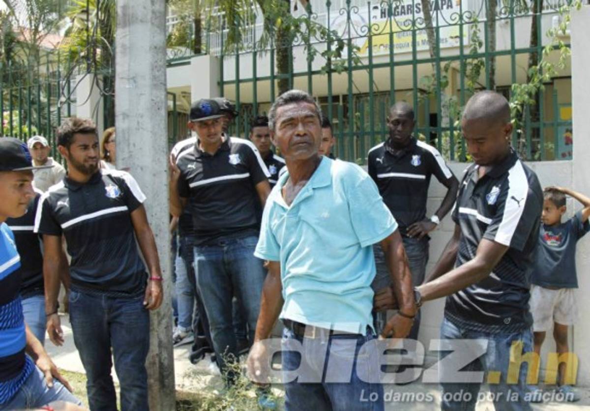 Así fue la captura de un ladrón a manos de los futbolistas del Honduras Progreso