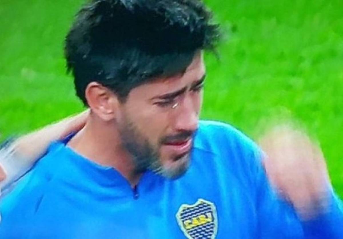 Fotos: La tristeza de los jugadores de Boca Juniors y Schelotto de rodillas ante River Plate