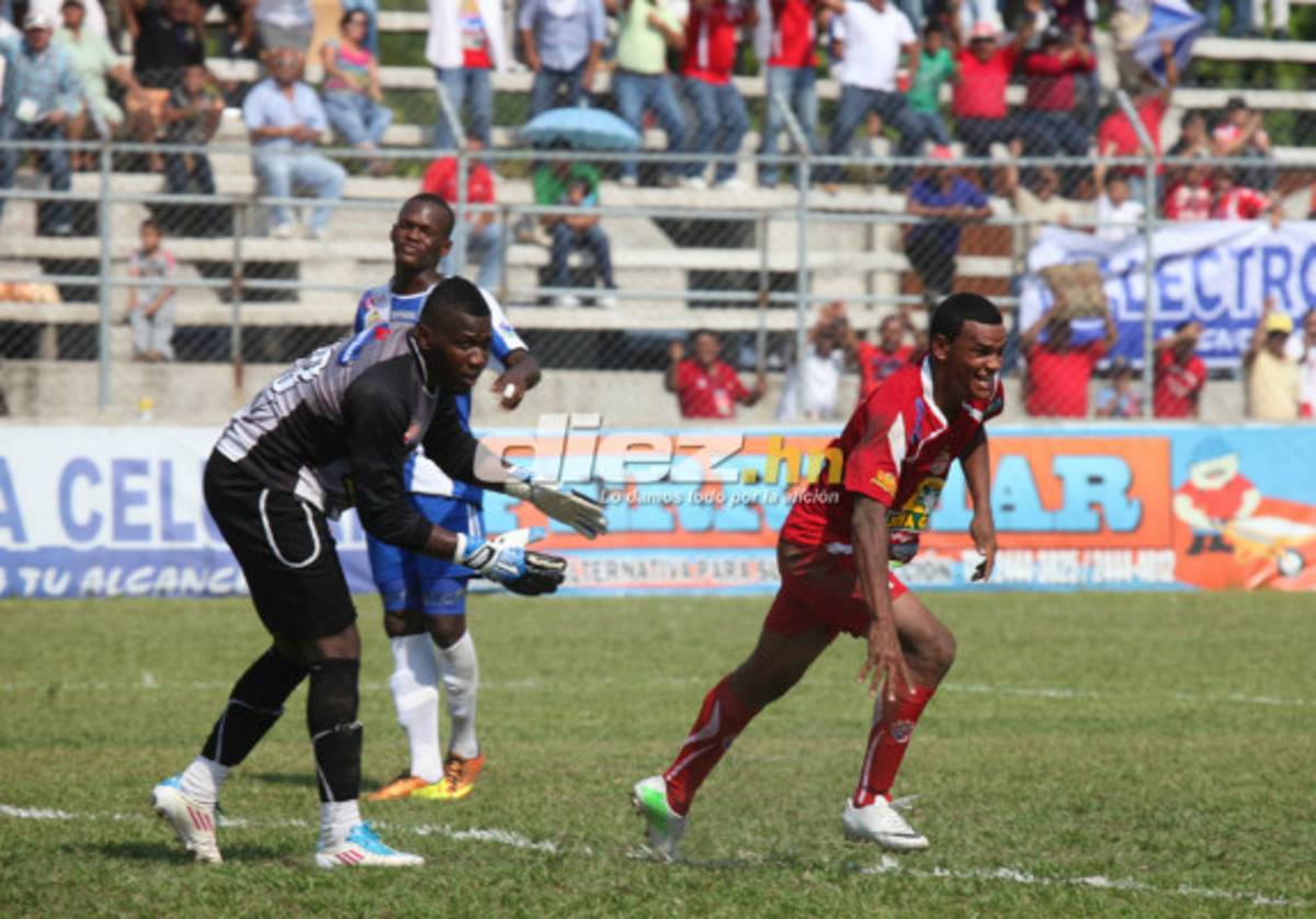 Real Sociedad empata con Victoria y asegura su pasé a la gran final.