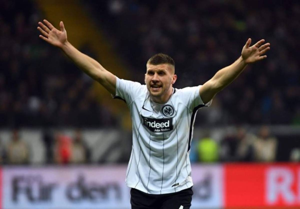 FICHAJES: Real Madrid va por un colombiano, Hazard se complica y Chelsea ficha portero