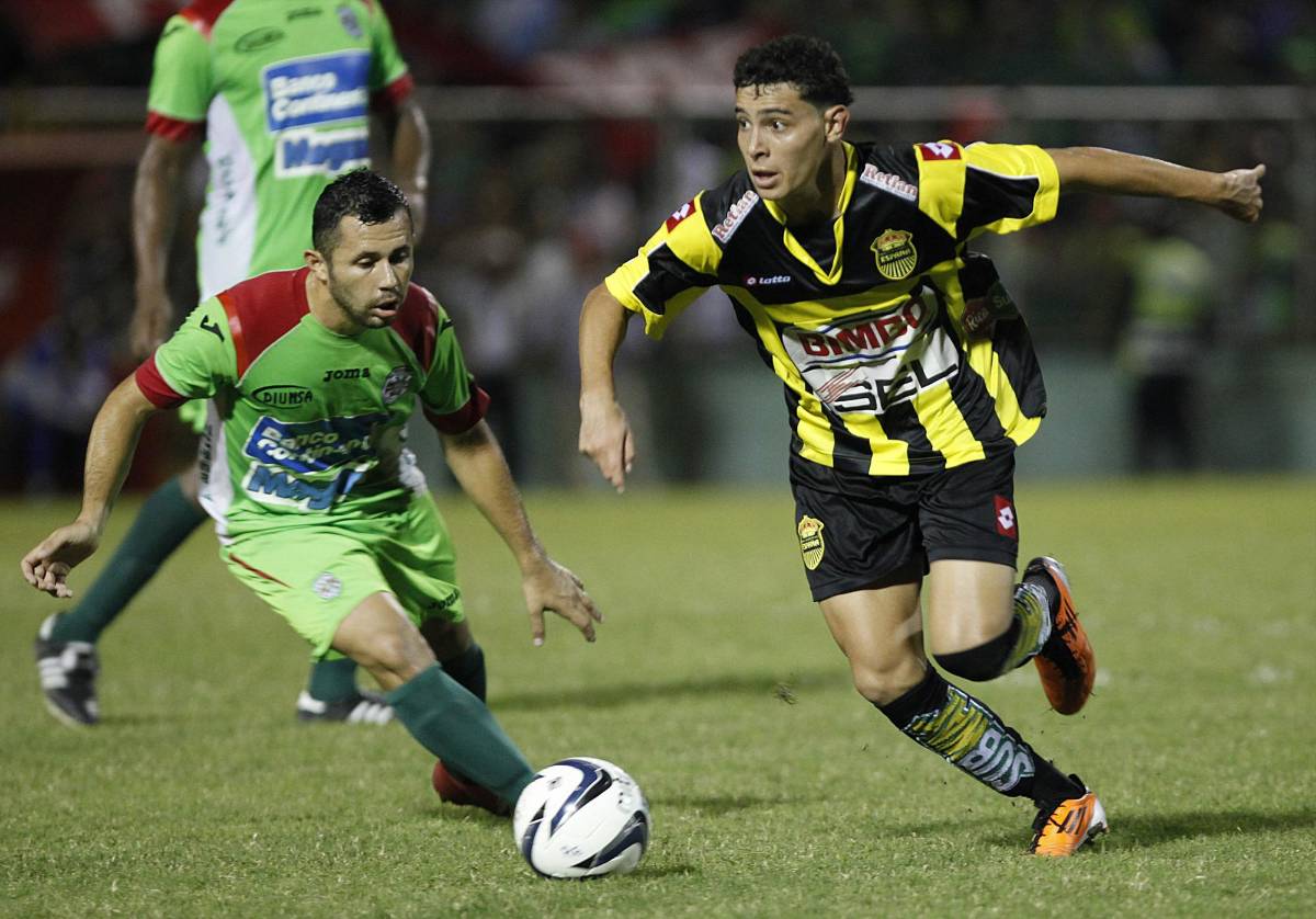 Históricas fotos del clásico sampedrano Real España - Marathón: un DT golpeado, leyendas y nostalgia