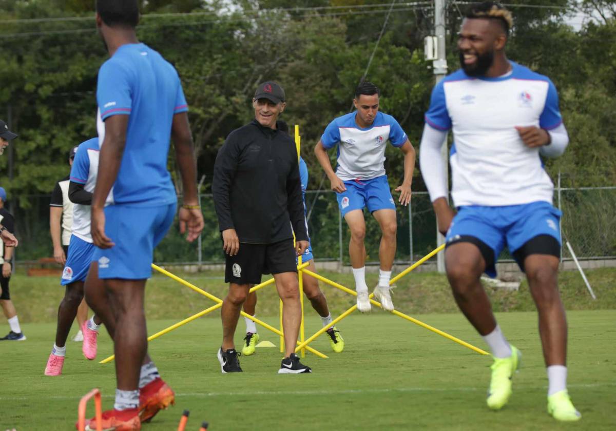 Melancólico y sensible: así vivió Pedro Troglio uno de sus últimos entrenamientos con el Olimpia tras anunciar su adiós