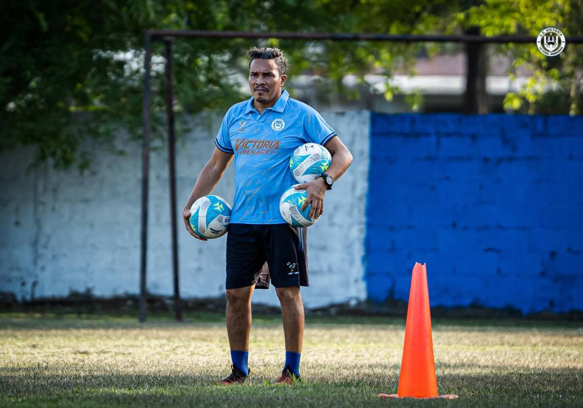 Fichajes, exámenes médicos y grandes ilusiones; así arrancó la pretemporada Victoria