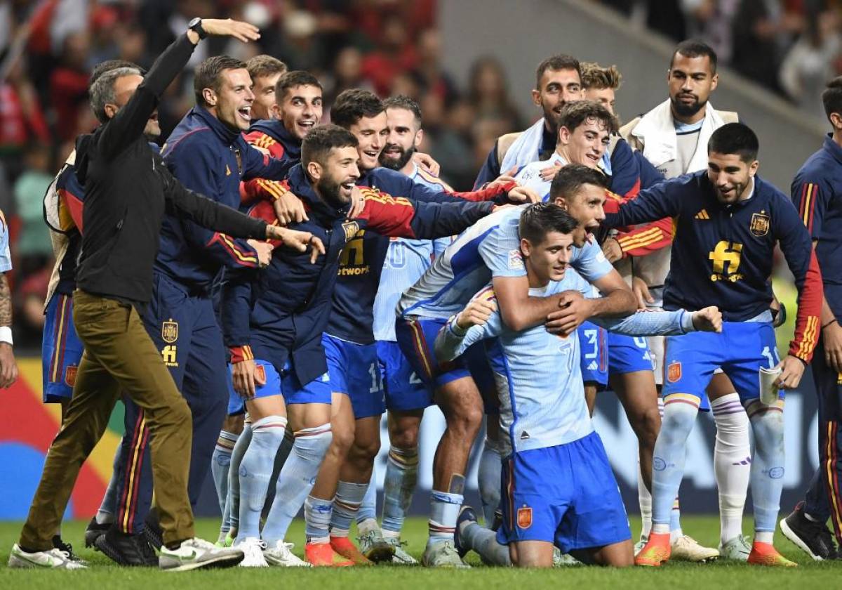 ¡Le dolió al Bicho! Los gestos de Cristiano Ronaldo por sufrir duro golpe ante España y así festejó la ‘Roja’ en la Liga de Naciones