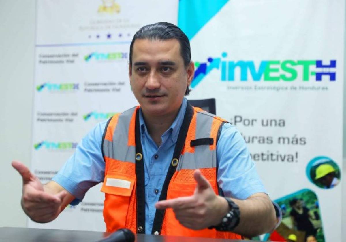 Renuncia Marco Bográn como director de INVEST-H tras escándalo de hospitales móviles