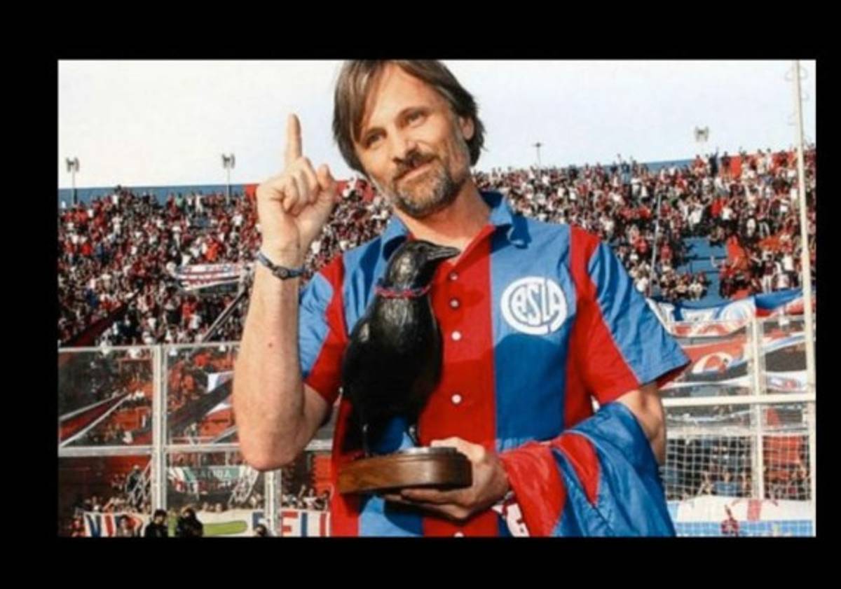 Los famosos amantes al fútbol y sus equipos preferidos