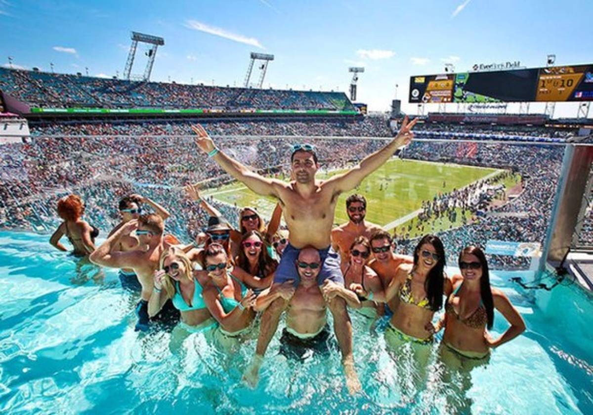 ¡HASTA CON PISCINA! Así es el Hard Rock Stadium donde jugará el Barcelona contra el Real Madrid
