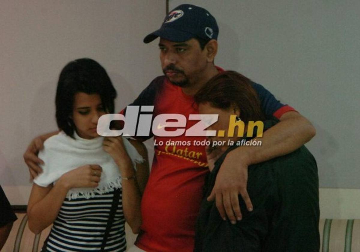 FOTOS: Dolor y llanto inundan el velorio de Arnold Peralta