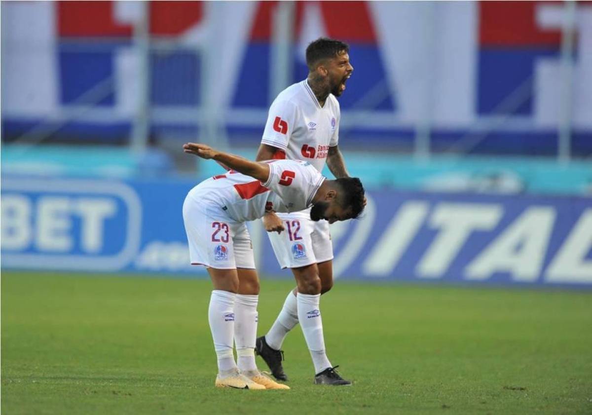 NO SE VIO EN TV: El castigo que viene a Olimpia, la bronca que se armó al final y todos los jugadores de Motagua hundidos