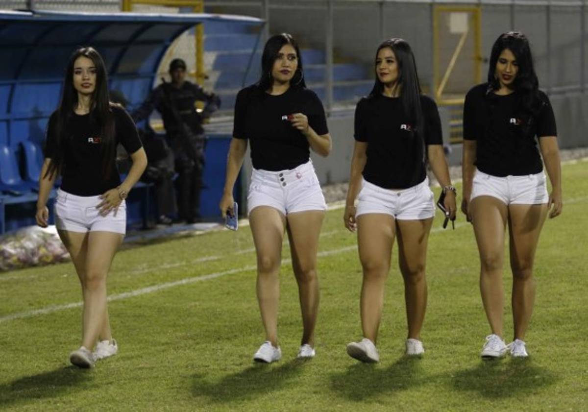 ¿Quién es la de pelo rojo? Ellas son las chicas que embellecieron la jornada 9