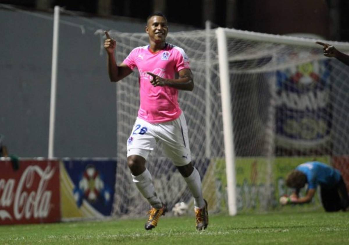 La larga lista de jugadores hondureños sin contrato