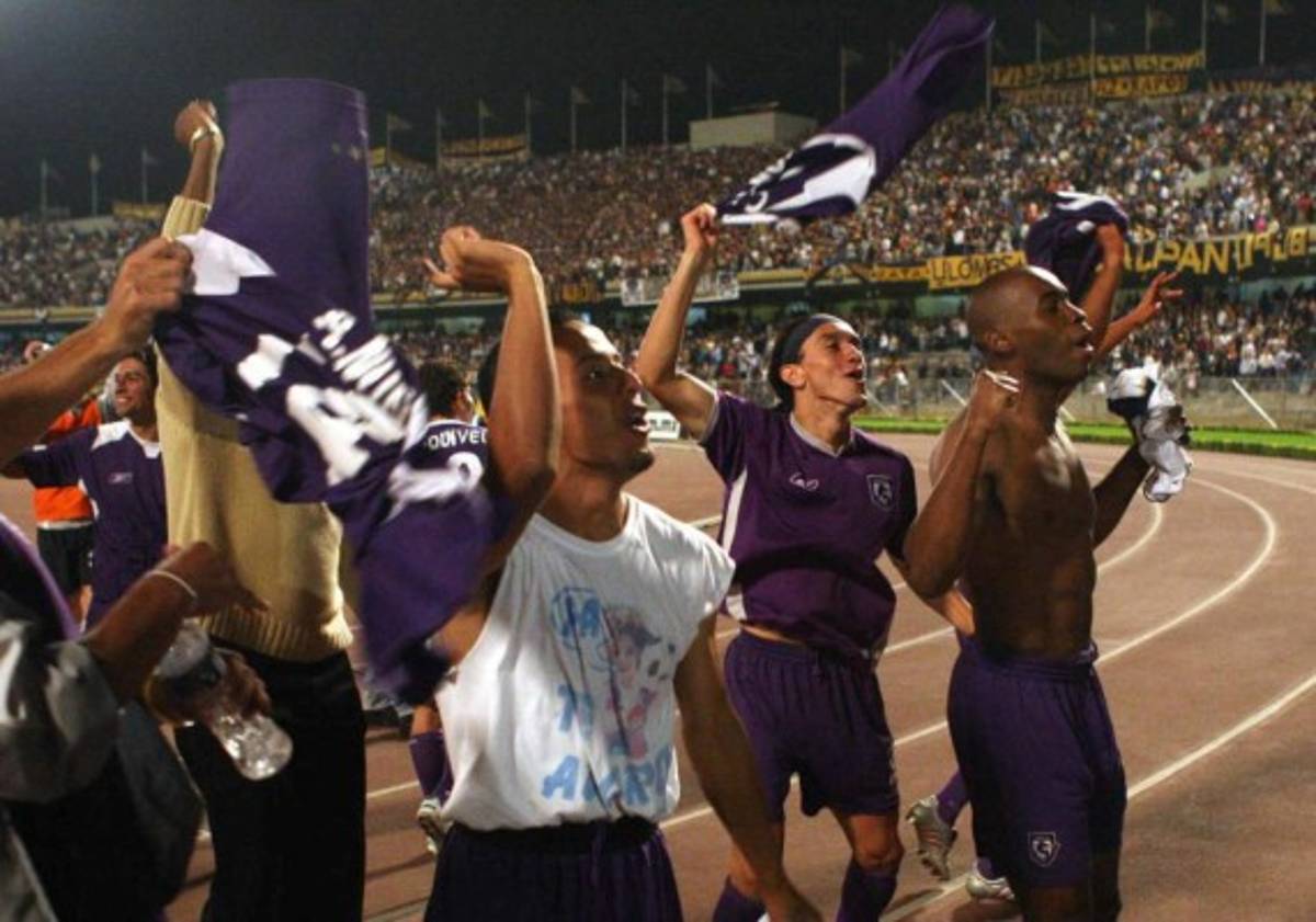 Con Olimpia incluido: Los equipos más ganadores de torneos de Concacaf en la historia